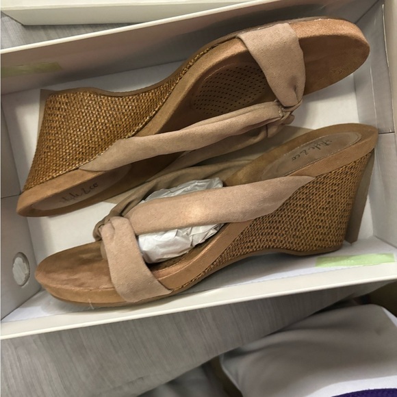 Style & Co Women’s Chickaaf Taupe MC Size 9.5M 2020 Brown Heels NEW - Picture 10 of 16